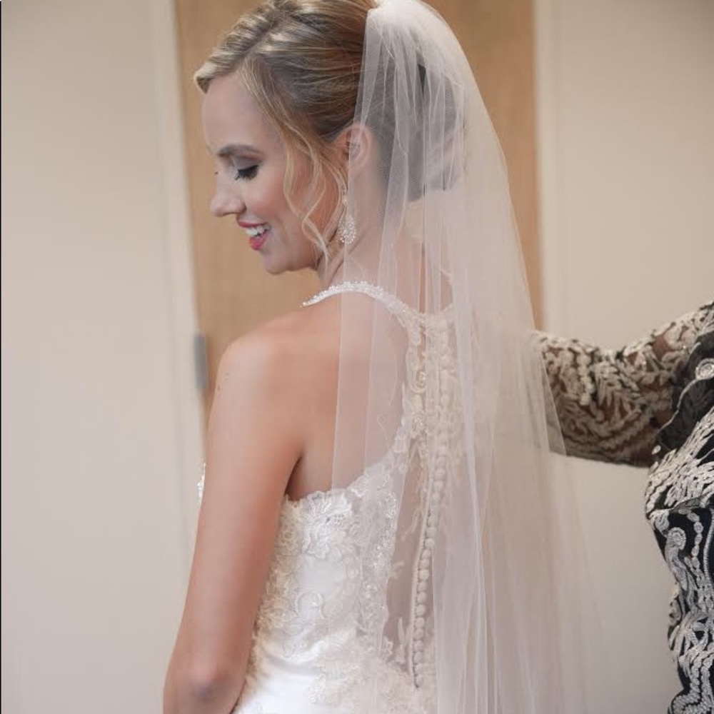 Wedding veil - in perfect condition!!